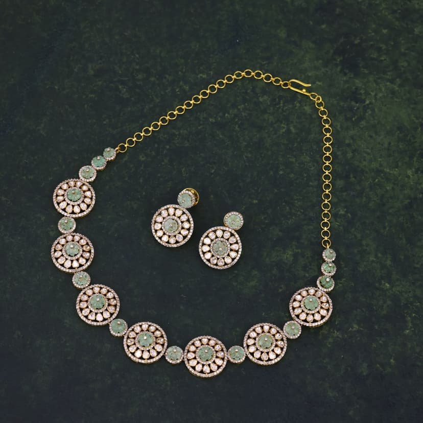 Zavrielle Floral Real Polki Necklace 18KT
