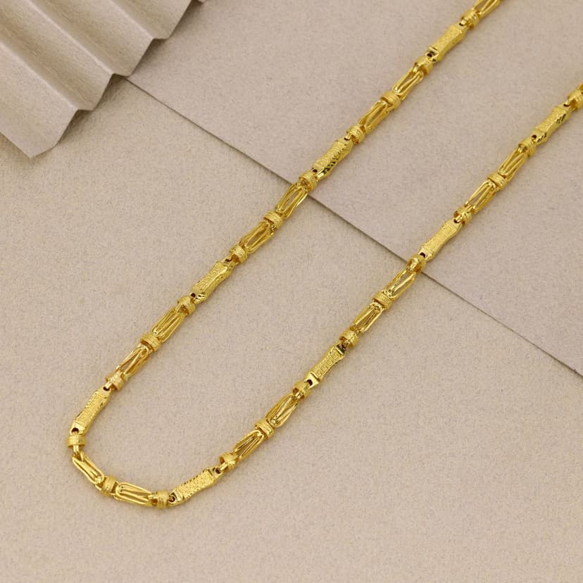 Elarvique Chain 22KT