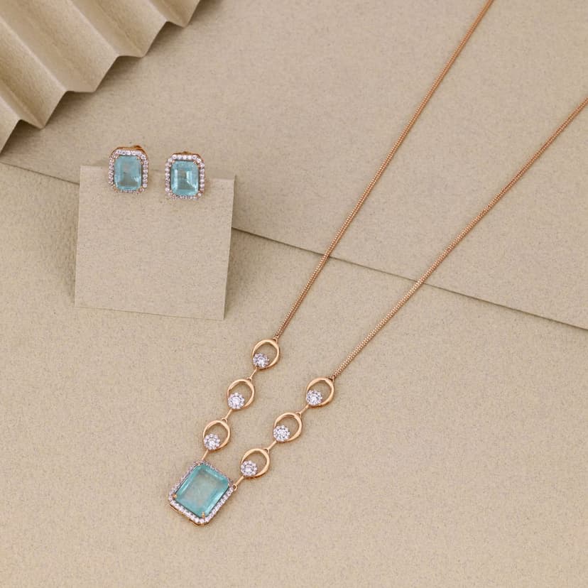 Cavelline Azure Frame Chain Set 18KT