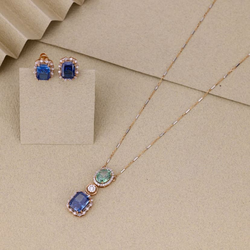 Avenyra Azure Halo Chain Set 18KT