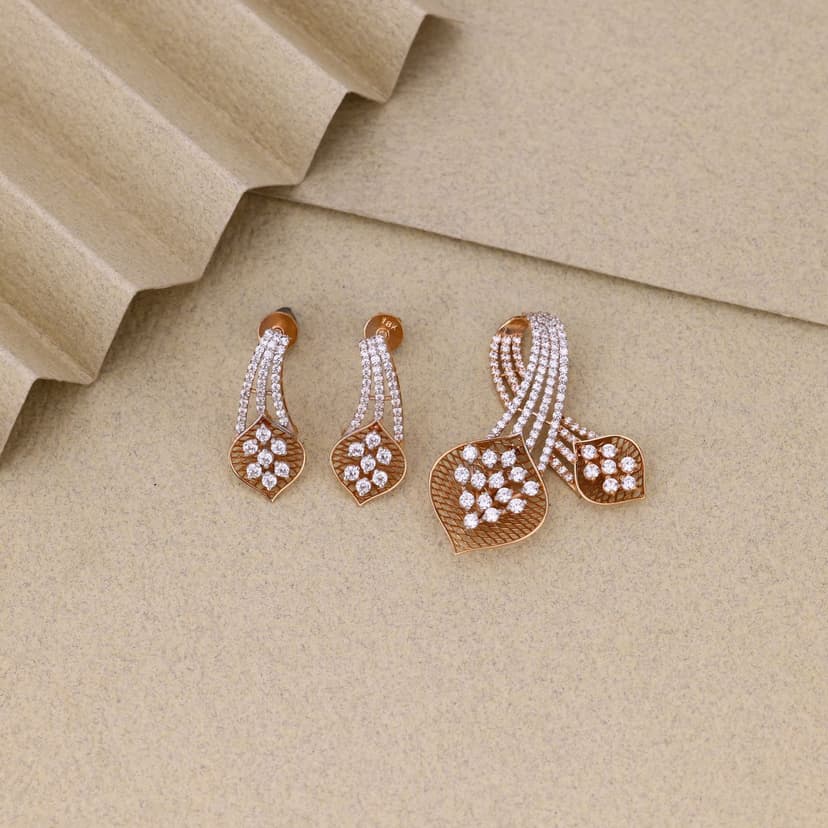 Zirevane Botanical Sweep Pendant Set 18KT