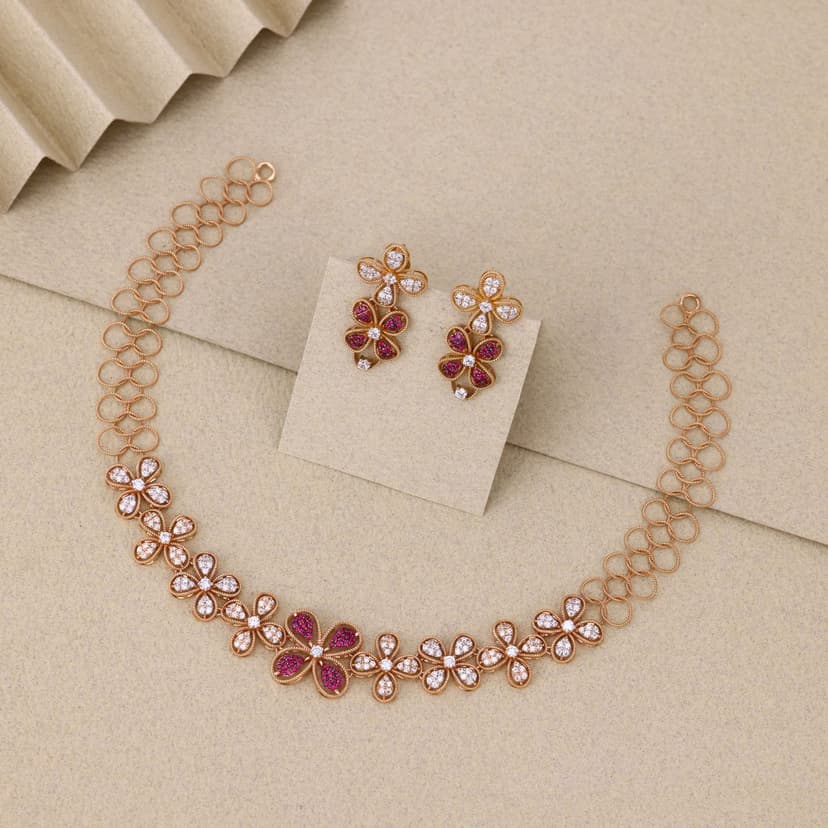 Zevellisse Rosé Blossom Link Necklace 18KT