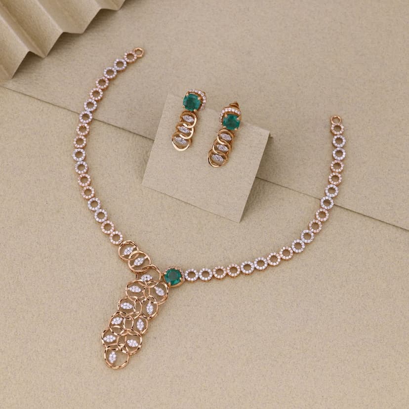 Vessellora Circular Link Necklace 18KT