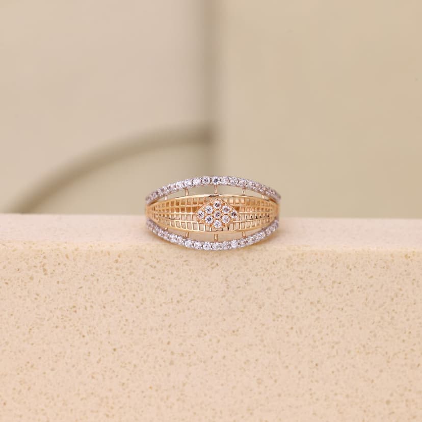 Zevralune Petal Grid Ring 18KT