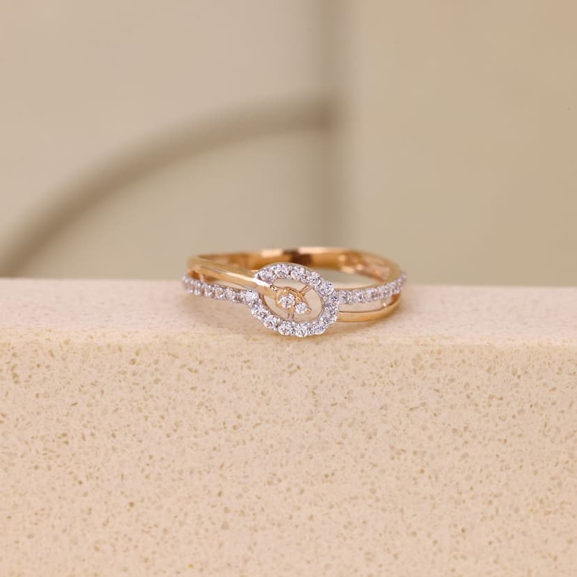 Zavellara Petal Orbit Ring 18KT