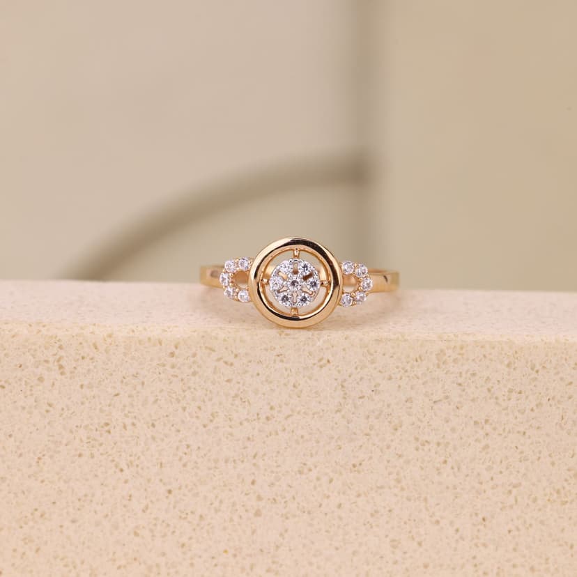Calyzora Blossom Crest Ring 18KT