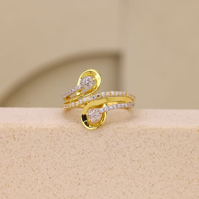 Zevralisse Looparc Ring 22KT