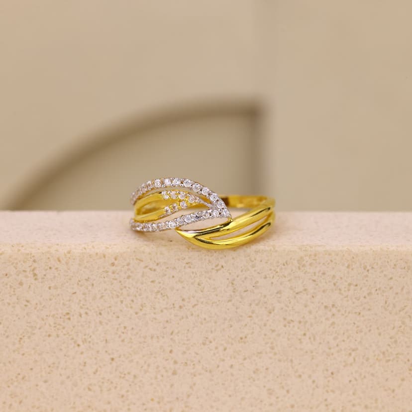 Elyvique Arcloom Ring 22KT