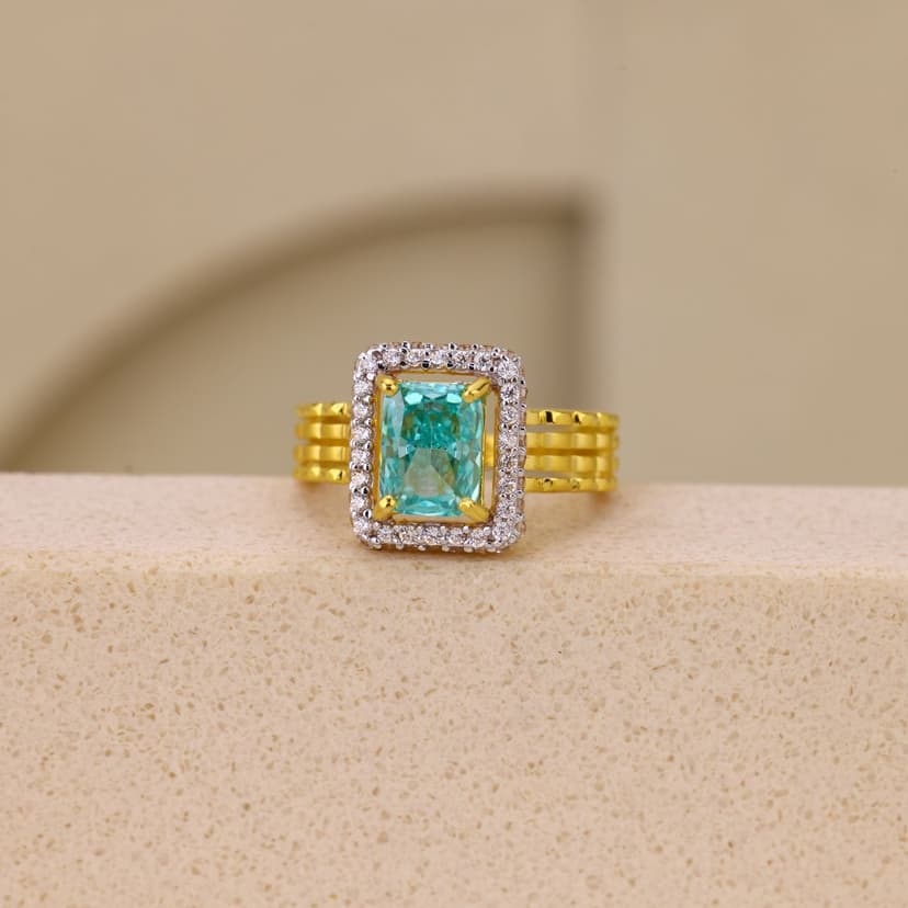 Cavrielle Seaglow Ring 22KT