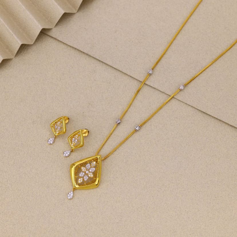 Elyzorelle Leaflattice Chain Set 22KT