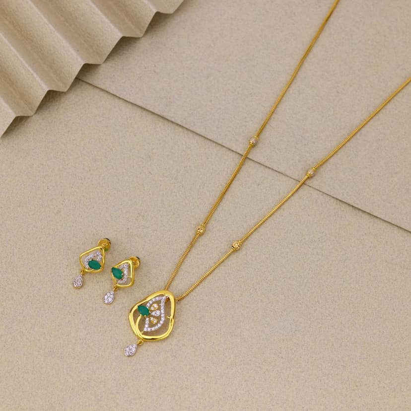 Mirezienne Verdantveil Chain Set 22KT