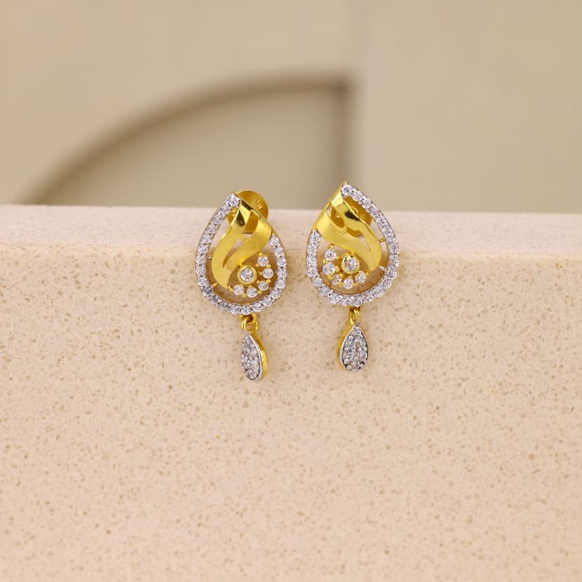 Zevanora Curveloom Earrings 22KT