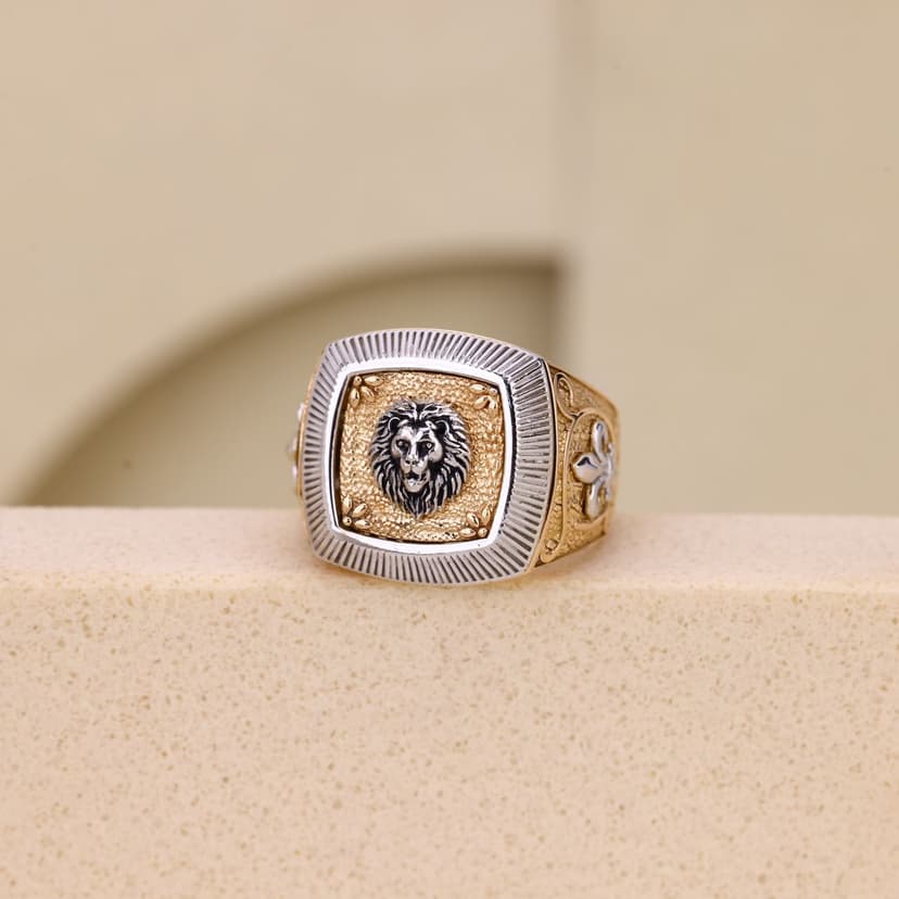 Calzavelle Leonarc Ring 18KT
