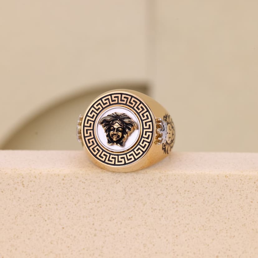 Norevian Regalmark Ring 18KT
