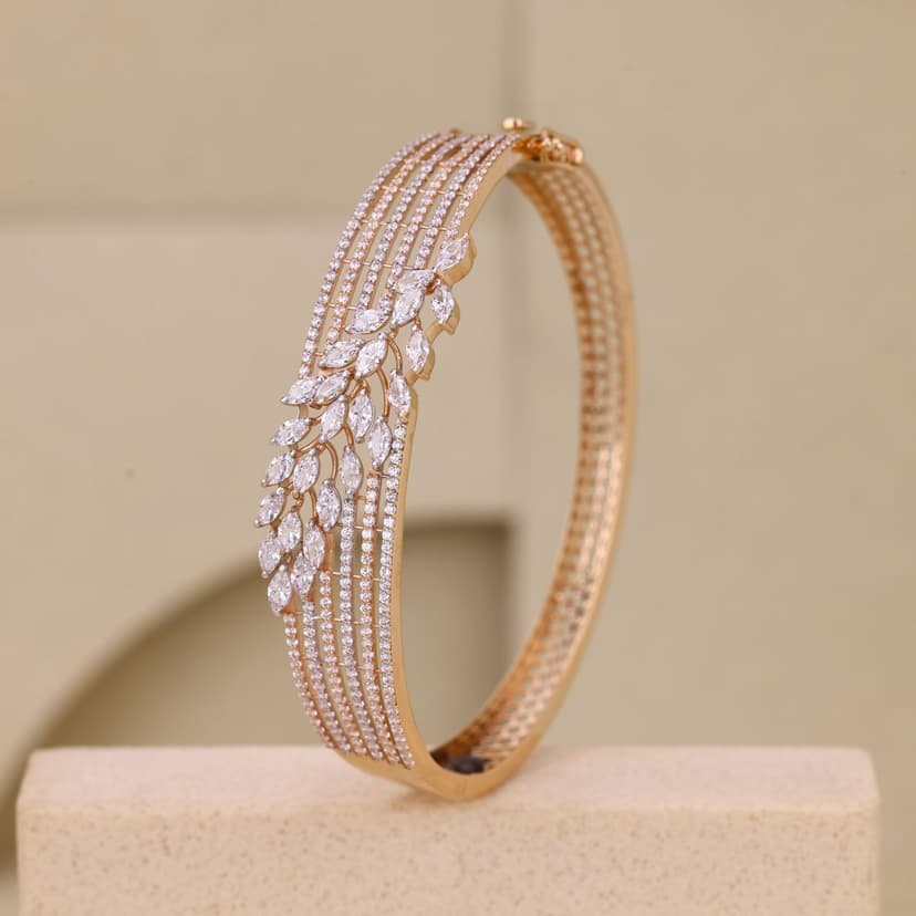 Zelpharienne Folivara Kada 18KT
