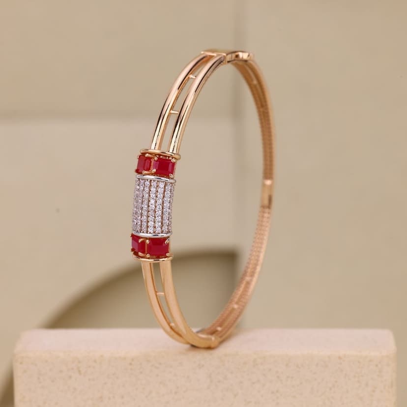 Ravellique Rubara Kada 18KT