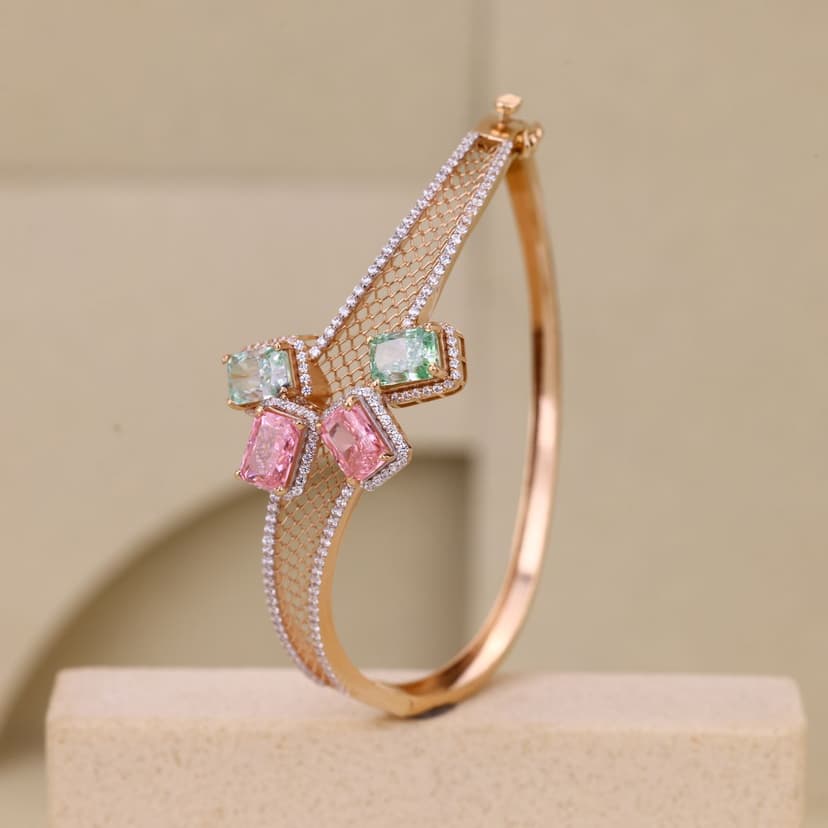 Ravelline Asymara Kada 18KT
