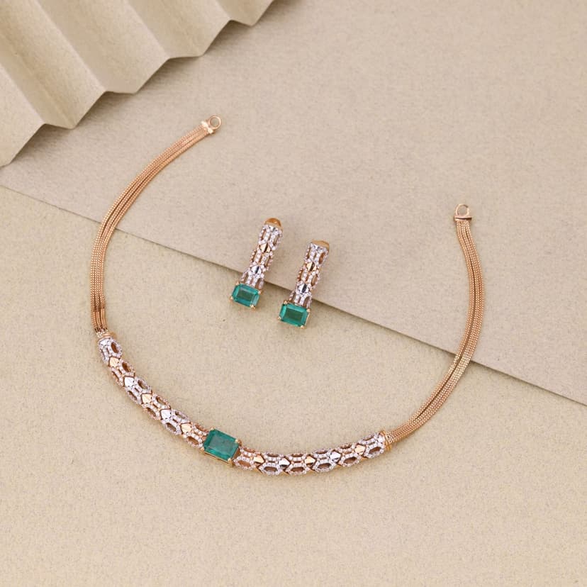 Averellora Emerelle Necklace 18KT