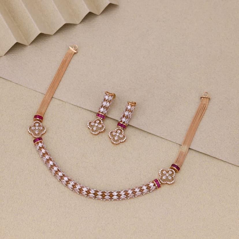 Calorienne Roselisse Necklace 18KT
