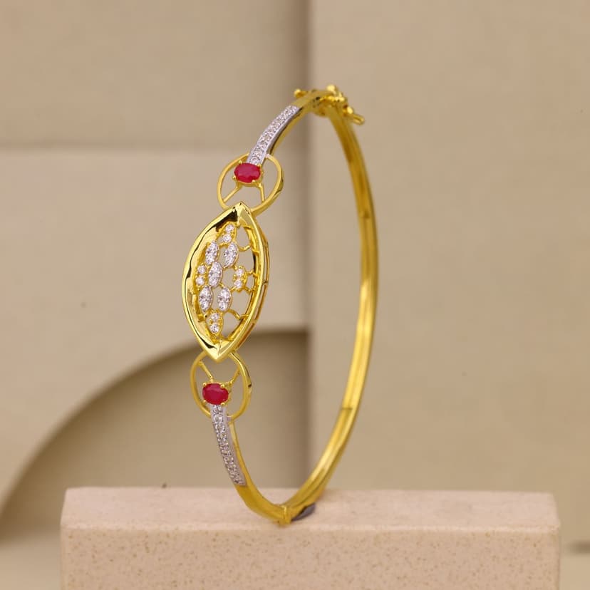Crimsonelle Marquise Bloom Kada 22KT