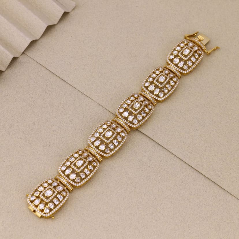 Montrevale Victorian Bracelet 18KT