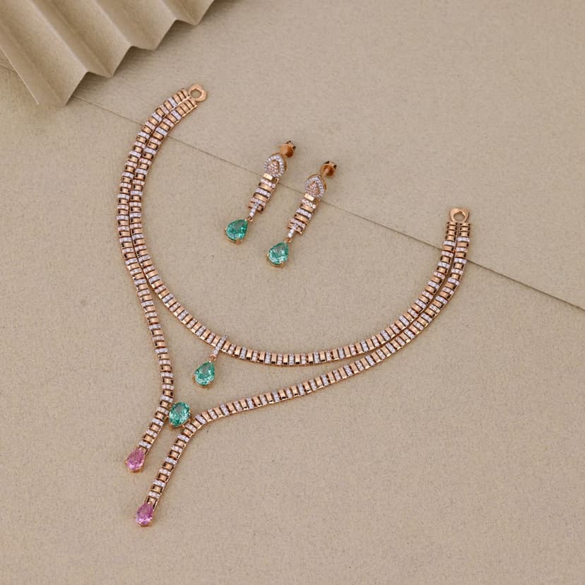 Aurevissa Crossover Necklace 18KT