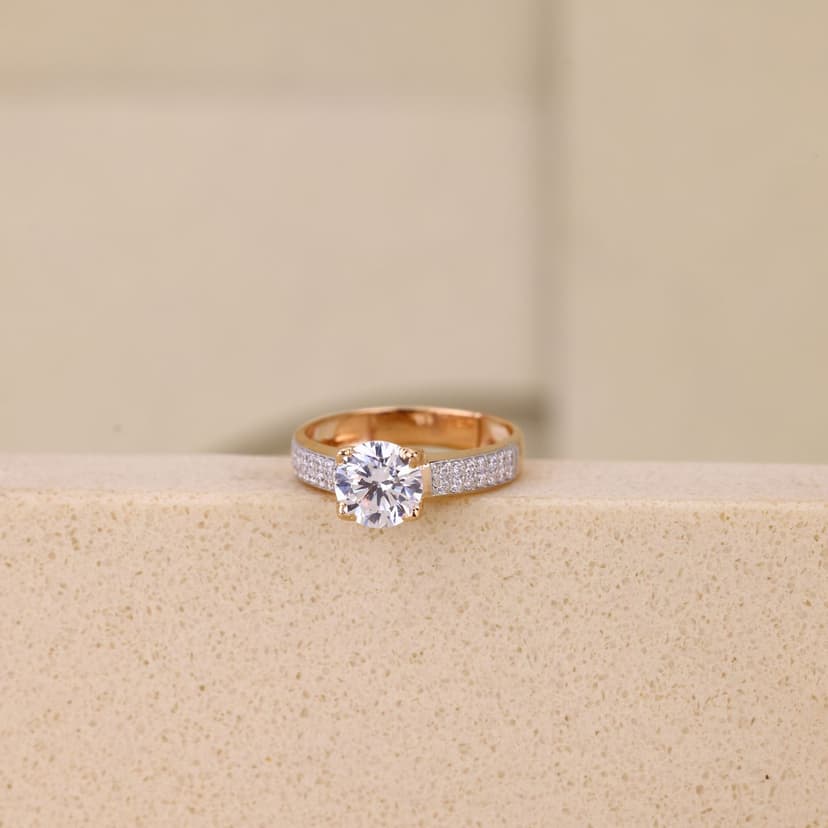 Brisavyn Solitaire Ring 18KT