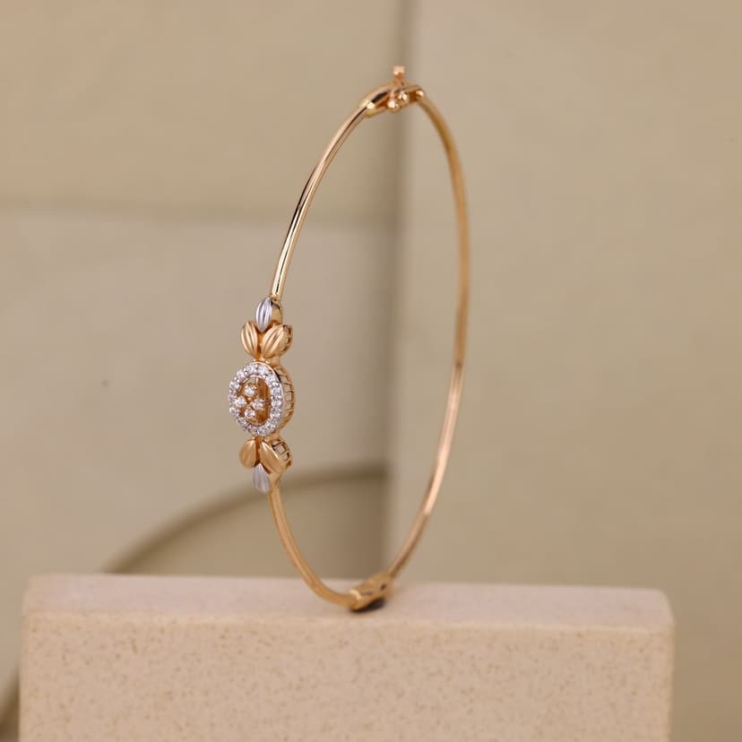 Ceraluna Petalorb Kada 18KT