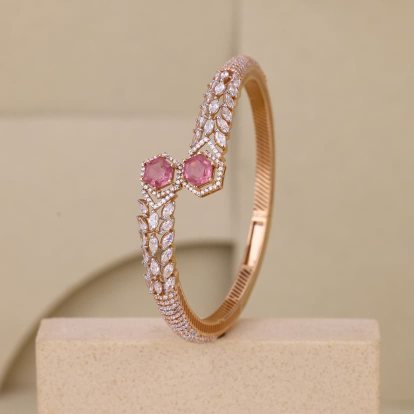 Meralora Rosabloom Kada 18KT