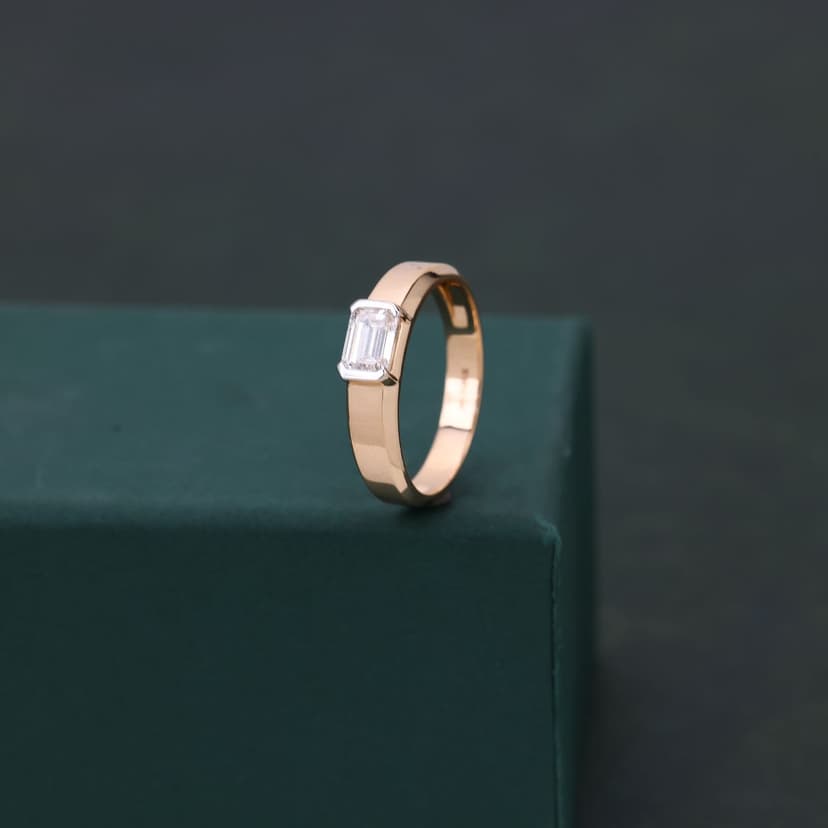 Virelza Emerald Lab Diamond Ring 14KT